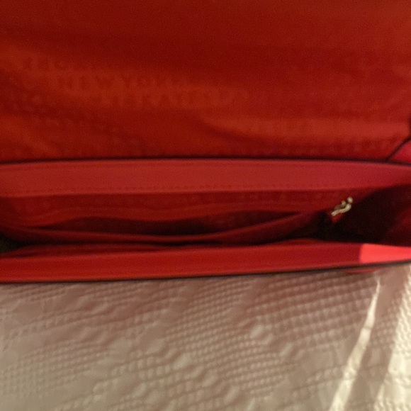Kate spade crossbody purse in coral red color - Picture 4 of 5